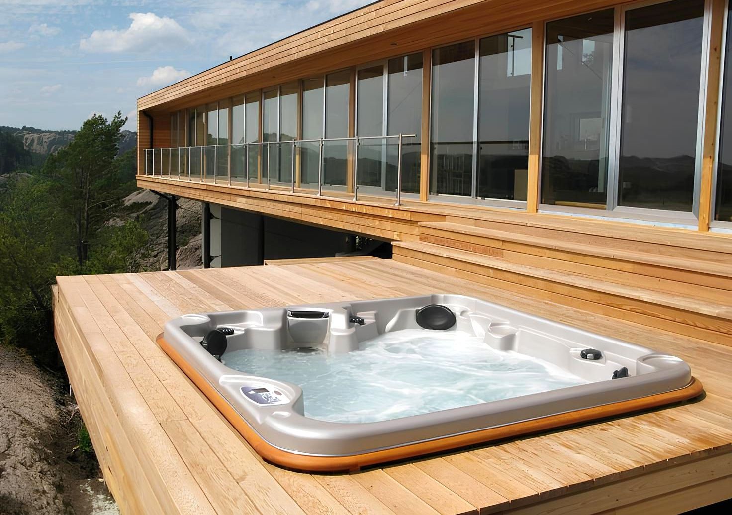 Корпус SPA с подиумом зоны джакузи в экоотеле Алтика